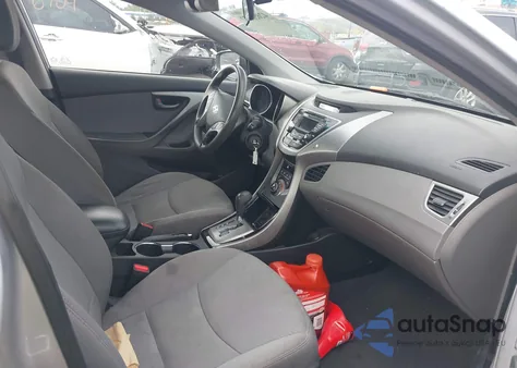 2013 Hyundai Elantra Gls z USA, uszkodzony, nr VIN 5NPDH4AE5DH261077